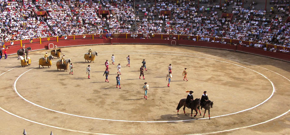 Casa Toreros presenta una importante Feria del Señor de los Milagros