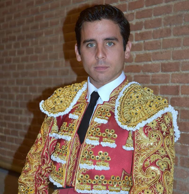 Juan Ortega deja a Simón Casas y Roberto Piles