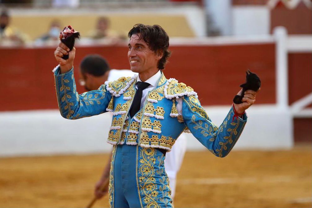 Curro Díaz, el arte se pasea por los pueblos