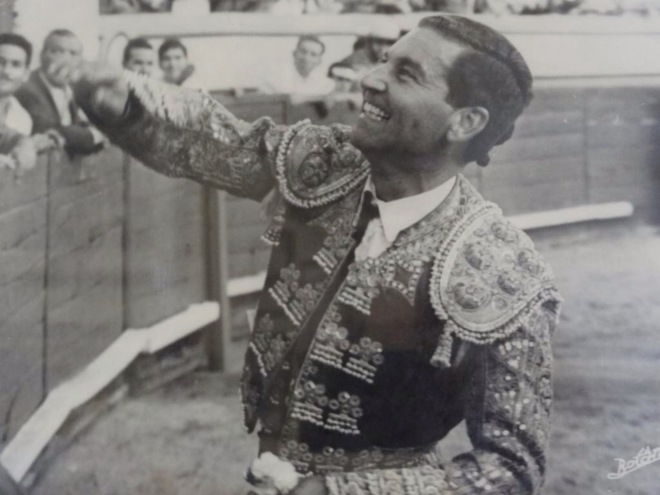 Antonio Bienvenida: la sonrisa que cautivó la verdad del toreo