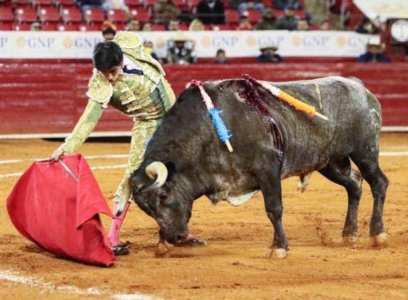 México: Ortega corta la única oreja de un buen encierro de Villar del Águila