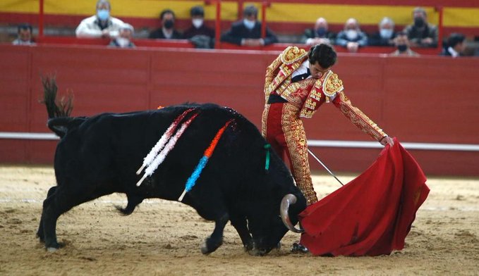 Buen toreo sin espadas en el inicio de Valdemorillo