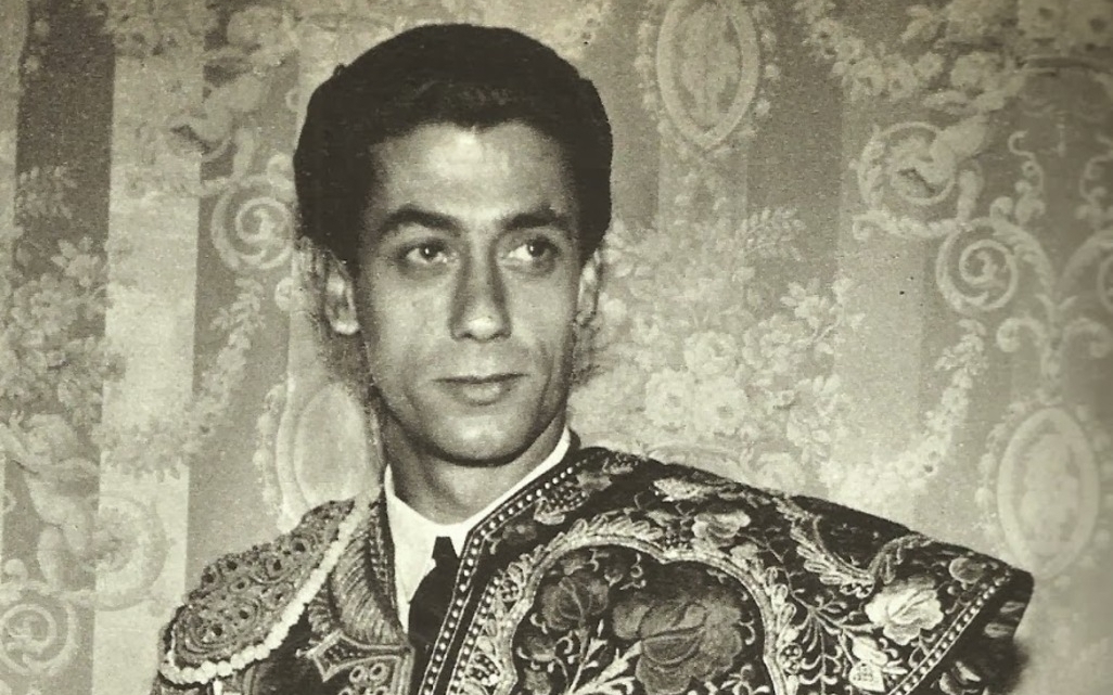 1947:tal día como hoy recibió la alternativa en BCN el torero portugués Diamantino Francisco Martins Vizeu, “Diamantino Vizeu”