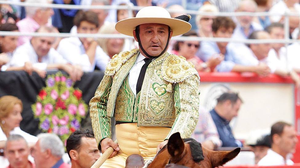 El picador Francisco Doblado se retira tras más de tres décadas en activo
