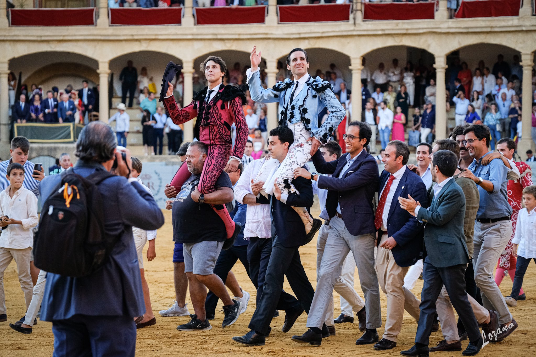 Roca Rey vuelve a lo grande en una Goyesca que inspira a Juan Ortega