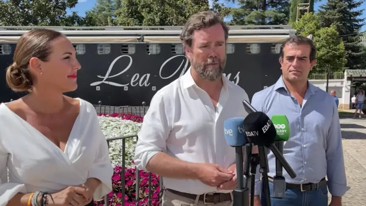 VOX traslada su apoyo a la tauromaquia en la Goyesca de Ronda
