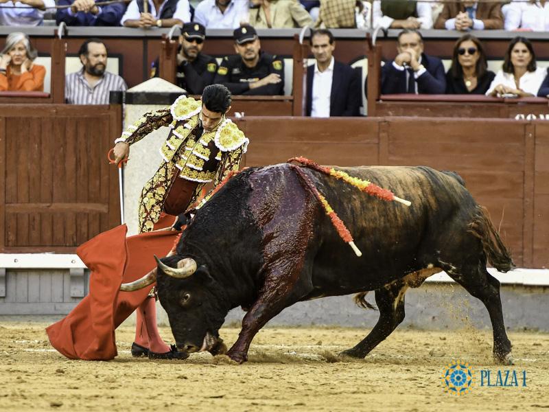 Así fue el espectacular broche de temporada en Las Ventas