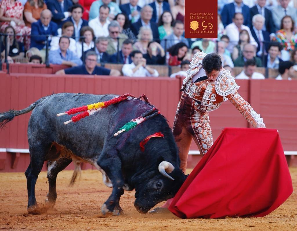 Lección de Daniel Luque en Sevilla