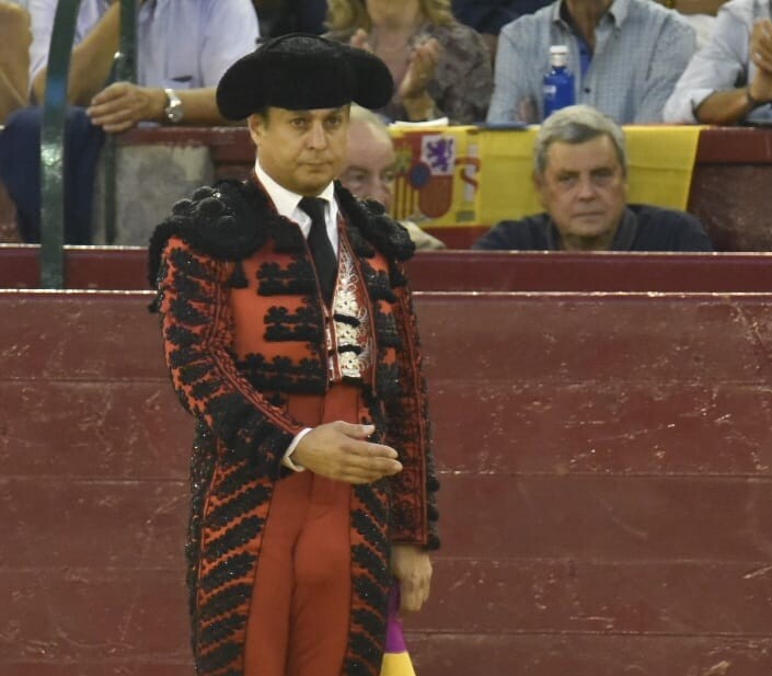 José Chacón pone en pie Zaragoza