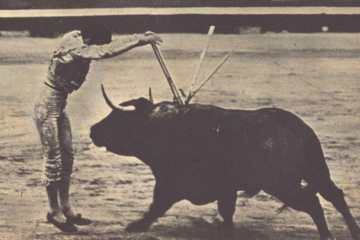 1965:Manuel Coelho asomándose al balcón