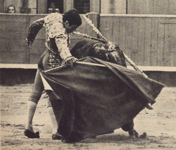 1970:derechazo de Paquirri en El Chofre donostiarra