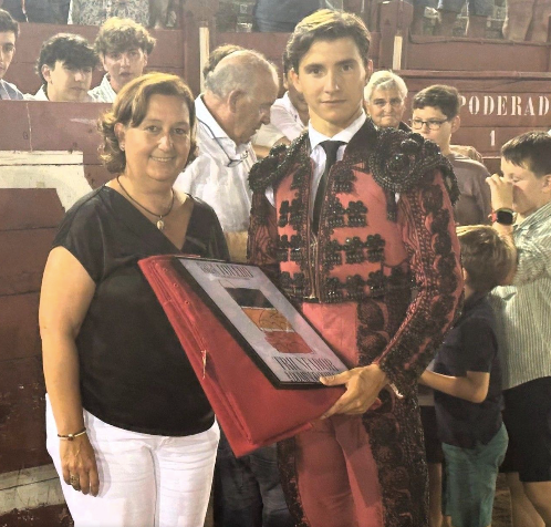 Esteban Gordillo se alza con el III Trofeo «Domingo Ortega» 
