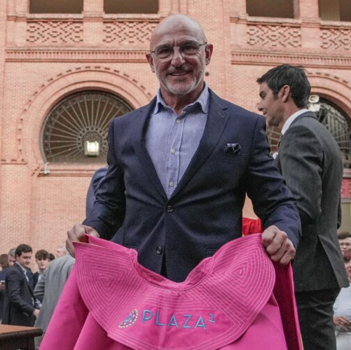 Luis de la Fuente: “Nunca puede suponer un problema defender que a uno le gustan los toros”