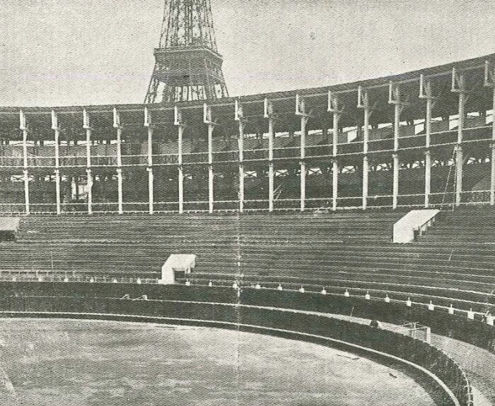 PARIS:Plaza de Toros de la Calle Pergolese
