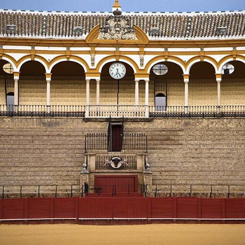Programa completo de toros por la Feria de Sevilla 2025: cartel de cada día, horarios y toreros