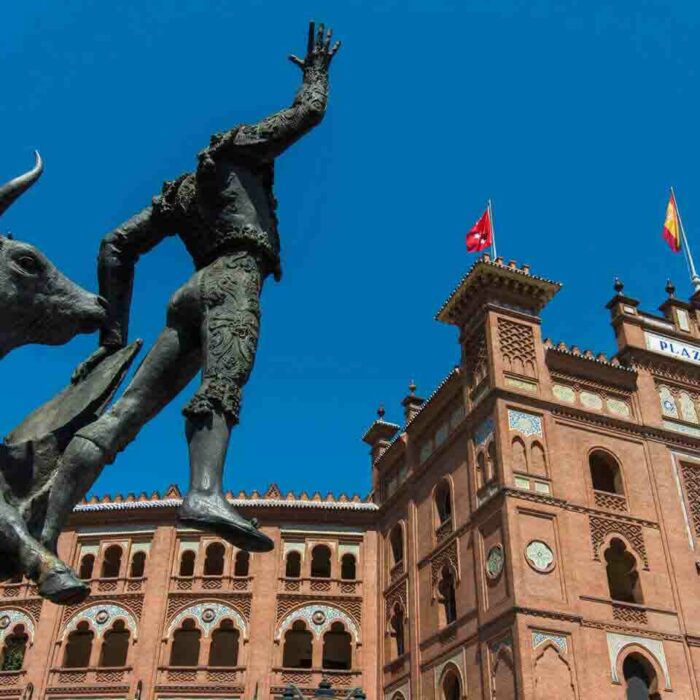 Carteles oficiales de la Feria de San Isidro 2026: todas las combinaciones de toros y toreros. 
