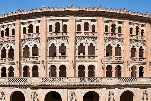 Así será el mes de agosto en Las Ventas: variedad de encastes, jóvenes y doce toreros a caballo