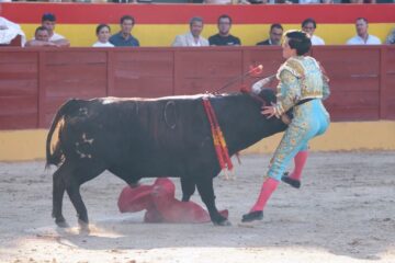 Grave cornada a Sergio Rollón en la Final a tres del Circuito de Novilladas de la Comunidad de Madrid
