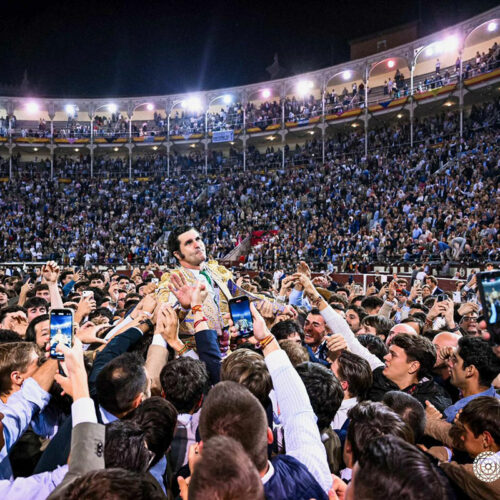 El Foro Taurino Universitario Mazzantini solicita al CAT la restricción del acceso al ruedo en las salidas en hombros