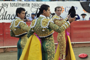 La Galería de David Serrato… del festejo celebrado el 2 de Noviembre en Guadalajara