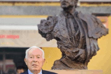 A Curro / por Manuel Viera