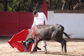 Sergio Flores ante su compromiso en Guadalajara ensayó en Pastejé