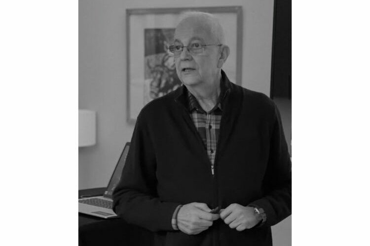 Ha fallecido Miguel Ángel Moncholi